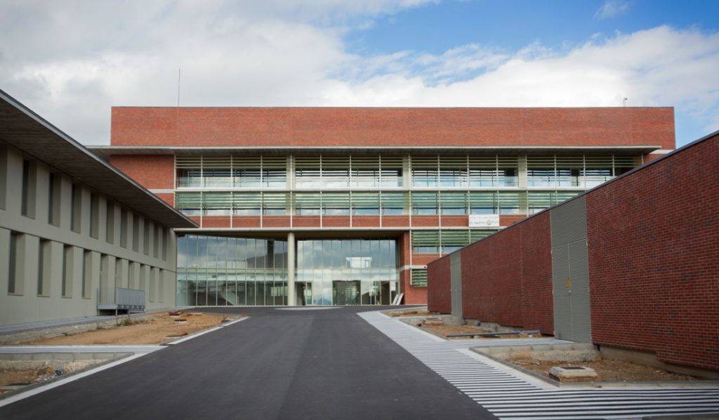 NEW BIOKIT LABORATORIES BUILDING